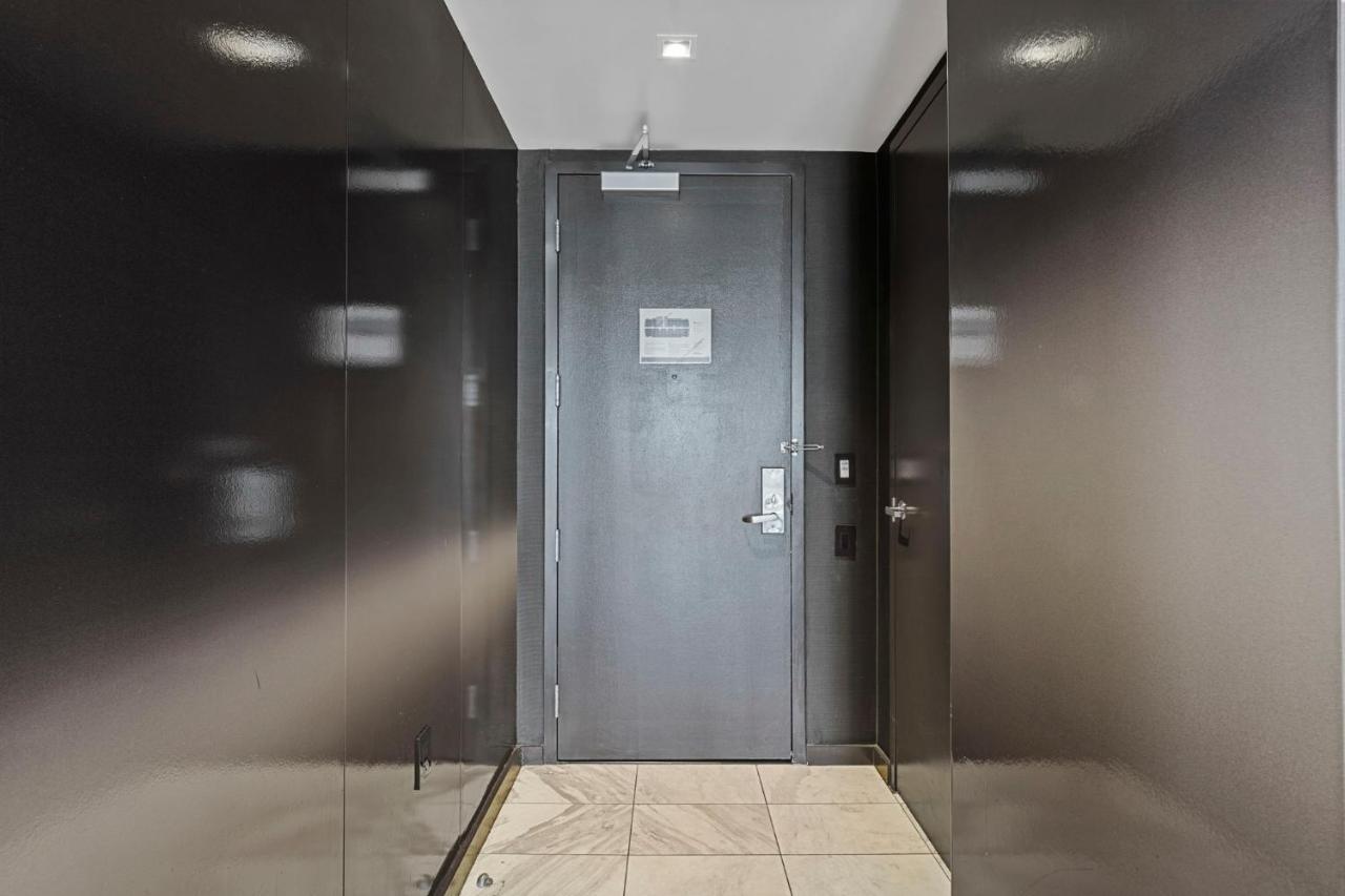 לאס וגאס Huge Modern Luxury 17 Floor Panoramic Corner Suite With Open Balcony מראה חיצוני תמונה