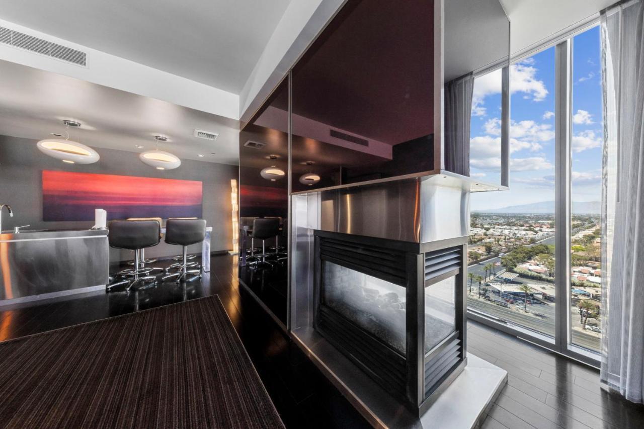 לאס וגאס Huge Modern Luxury 17 Floor Panoramic Corner Suite With Open Balcony מראה חיצוני תמונה